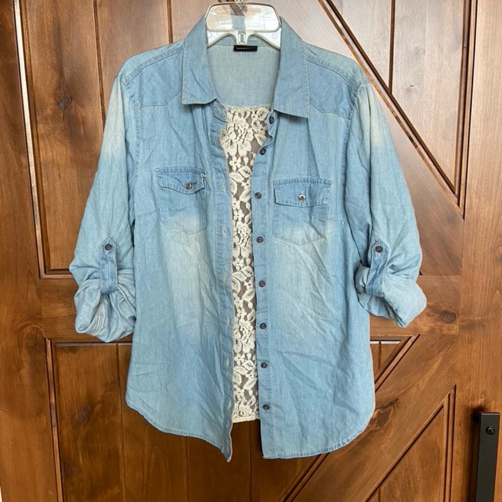 Lace back chambray top